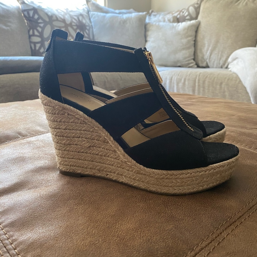 Wedge heels - Picture 2 of 3